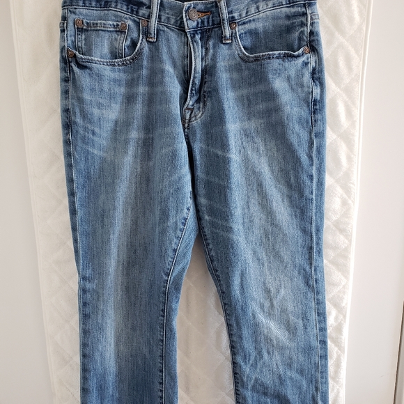 Lucky Brand 410 Athletic Slim Coolmax Stretch Jean - Picture 2 of 7